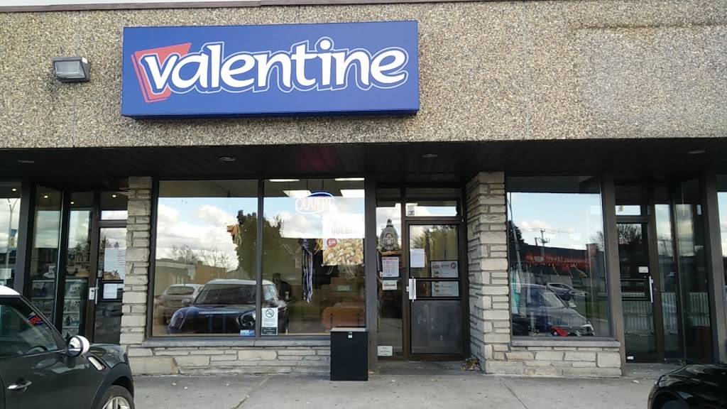 Valentine | restaurant | 450 Boulevard de Mortagne, Boucherville, QC J4B 1B8, Canada | 4509060644 OR +1 450-906-0644