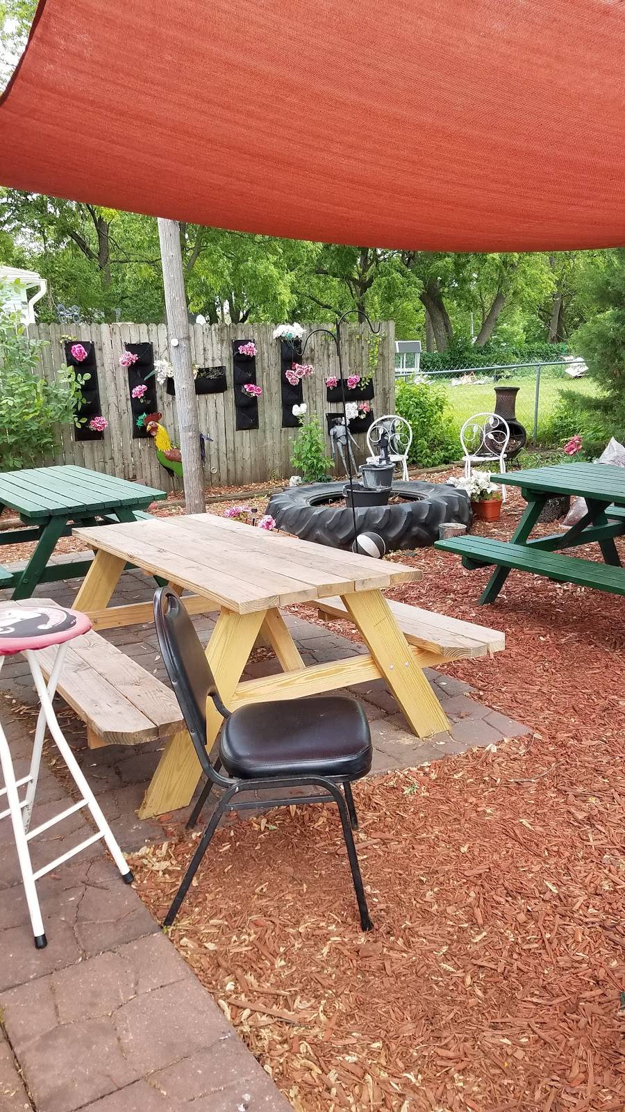 Coles Restaurant | restaurant | 101 E 6 Ave, Slater, IA 50244, USA | 5154731336 OR +1 515-473-1336