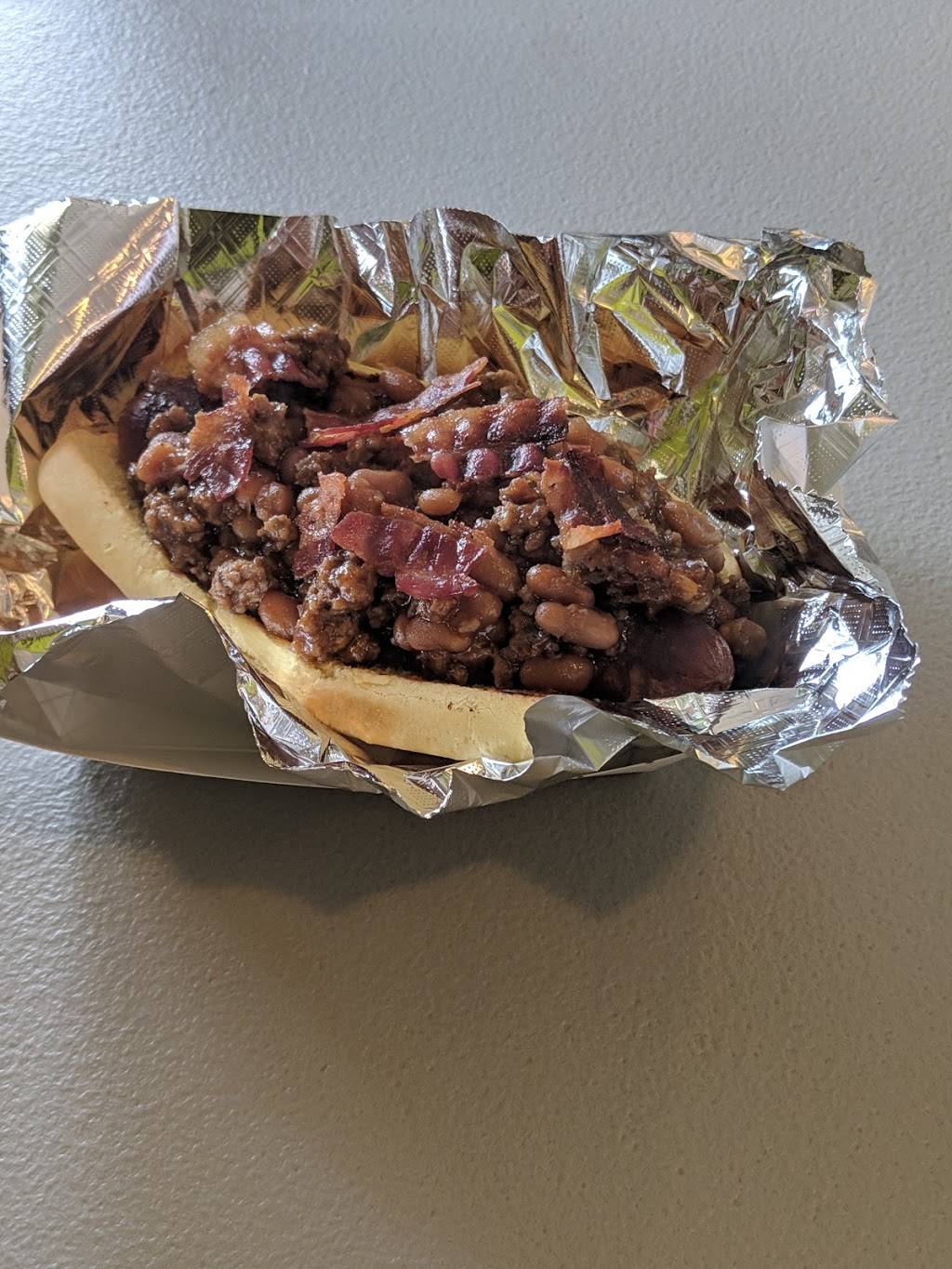 Yummy Dogs | restaurant | 577 Deltona Blvd, Deltona, FL 32725, USA | 3862599729 OR +1 386-259-9729