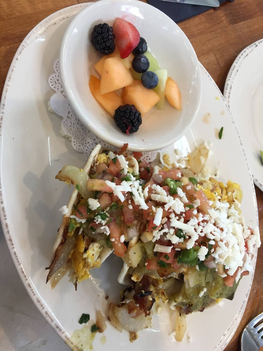 Iron Rooster - Canton | restaurant | 3721 Boston St, Baltimore, MD 21224, USA | 4107622100 OR +1 410-762-2100