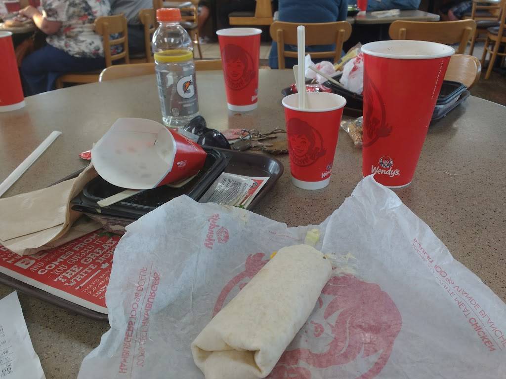 Wendys | restaurant | 413 Norfolk St N, Simcoe, ON N3Y 3P4, Canada | 5194264800 OR +1 519-426-4800