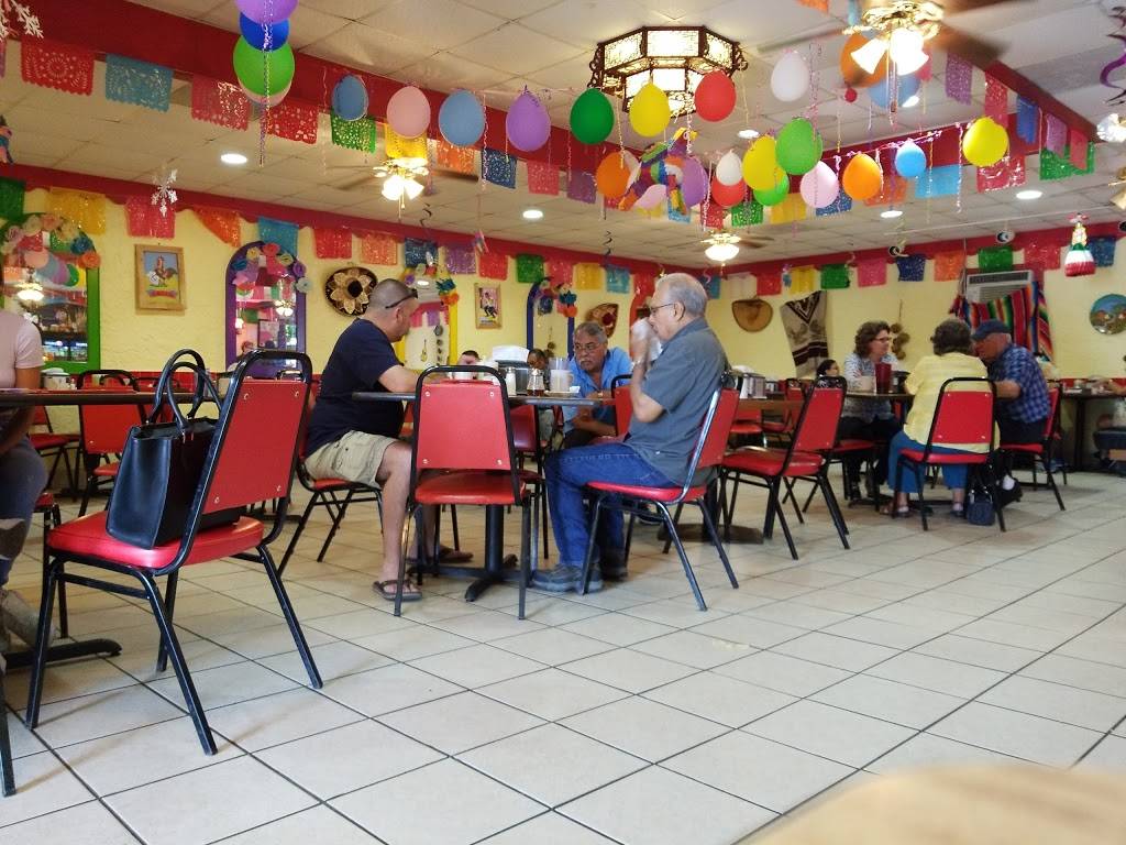 Ricardos Mexican Grill | restaurant | 1300 Market St, Baytown, TX 77520, USA | 2814205901 OR +1 281-420-5901