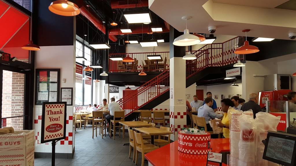 Five Guys | meal takeaway | 585 Brookwood Village, Birmingham, AL 35209, USA | 2054148459 OR +1 205-414-8459