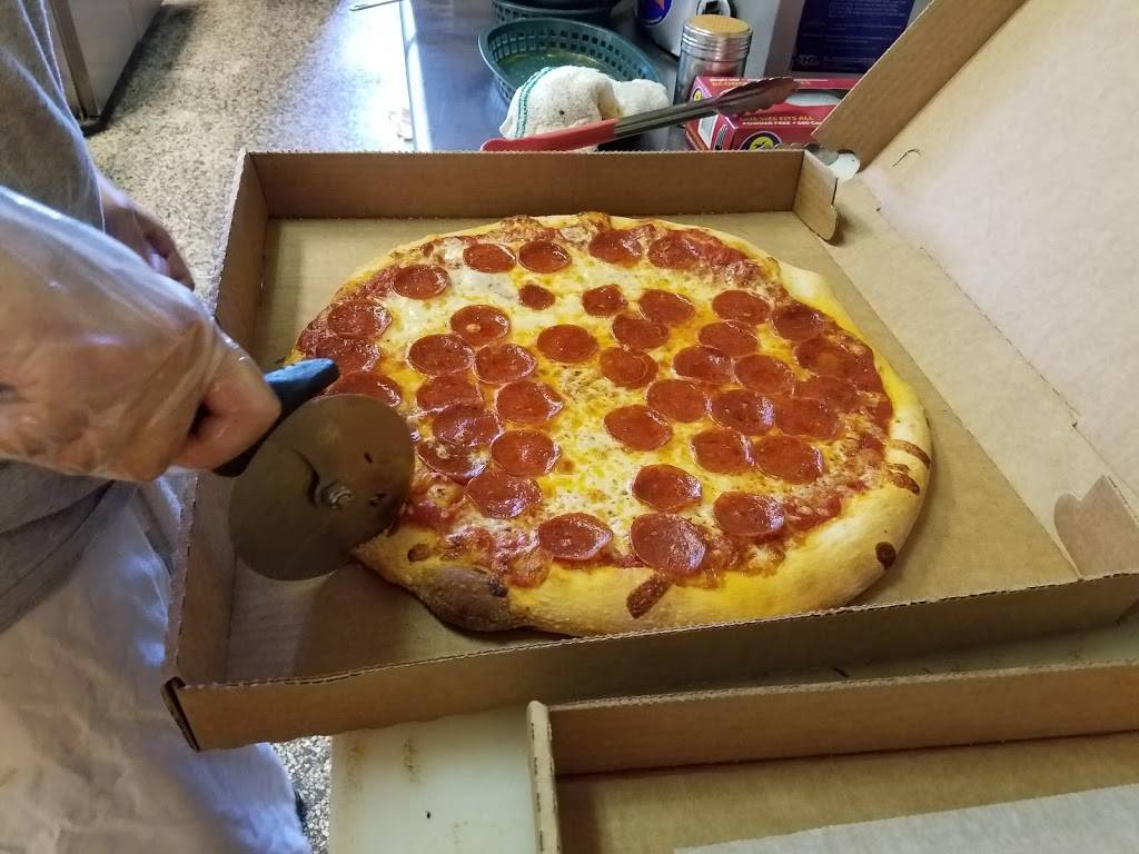 Maldinis Pizza | restaurant | 1900 Monongahela Ave, Swissvale, PA 15218, USA | 4122718600 OR +1 412-271-8600