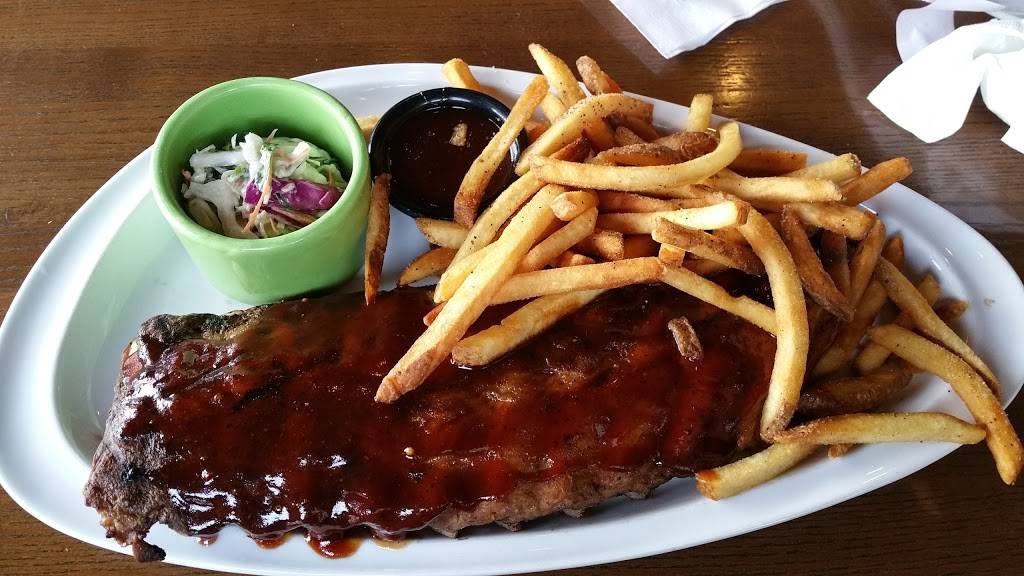 TGI Fridays | restaurant | 2201 75th St, Darien, IL 60561, USA | 6304340290 OR +1 630-434-0290