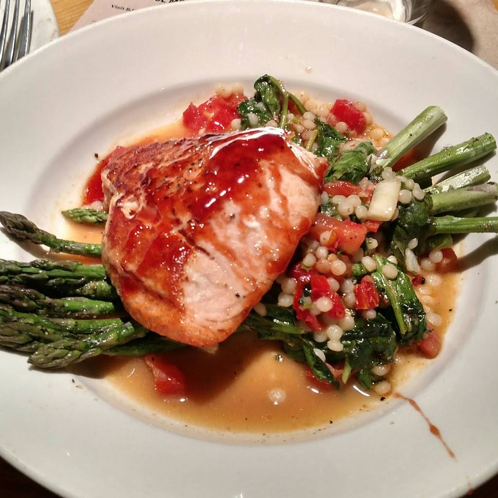 BJs Restaurant & Brewhouse | restaurant | 6424 Canoga Ave, Woodland Hills, CA 91367, USA | 8183401748 OR +1 818-340-1748