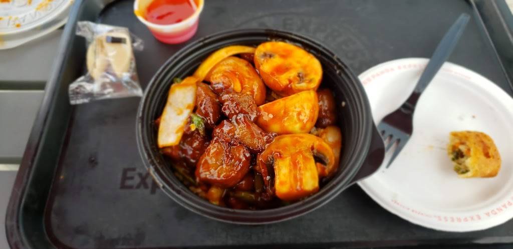 Panda Express | restaurant | 30766 Woodward Ave, Royal Oak, MI 48073, USA | 2485490786 OR +1 248-549-0786