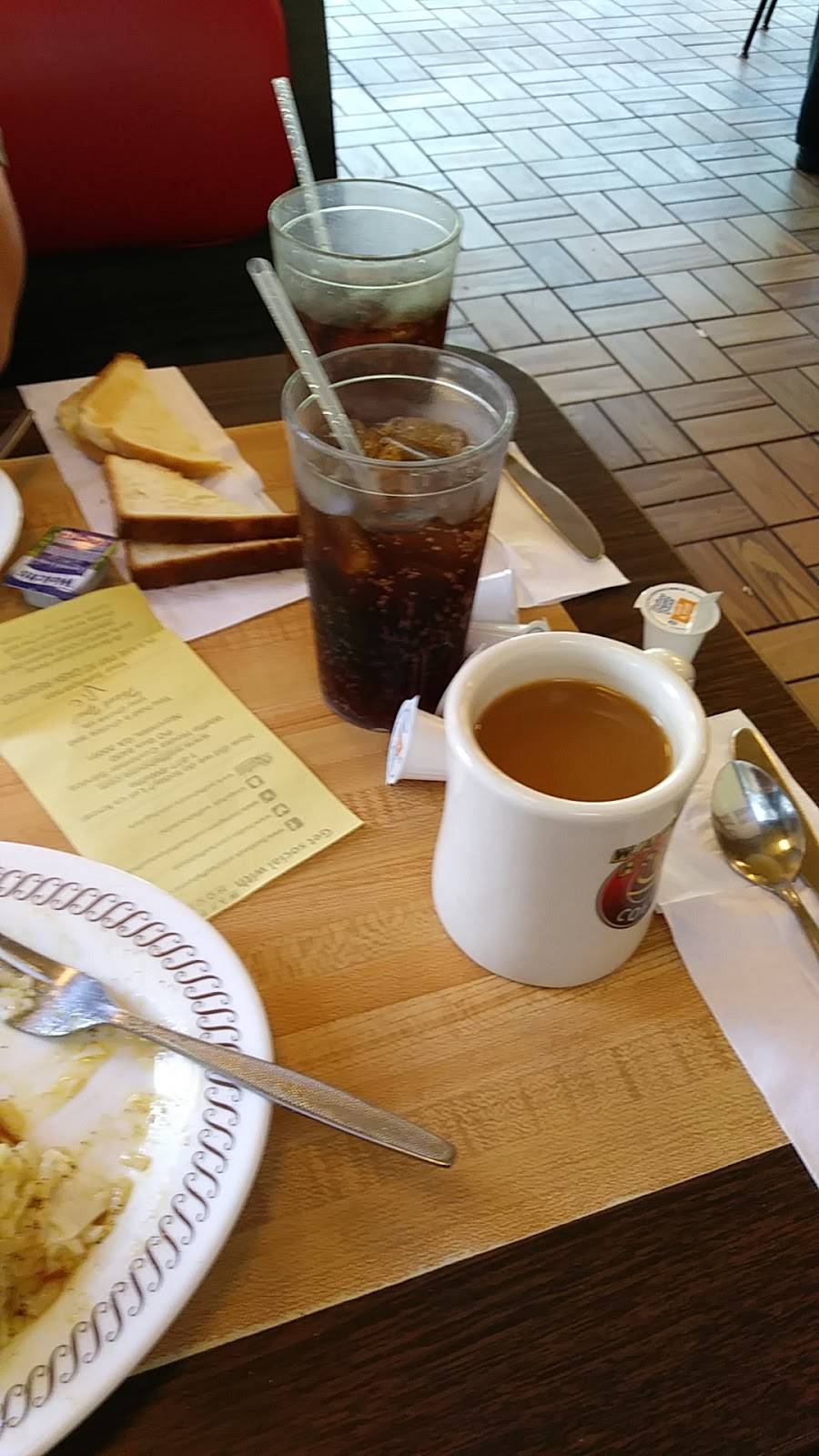 Waffle House | meal takeaway | 476 Northside Dr E, Statesboro, GA 30458, USA | 9124893020 OR +1 912-489-3020