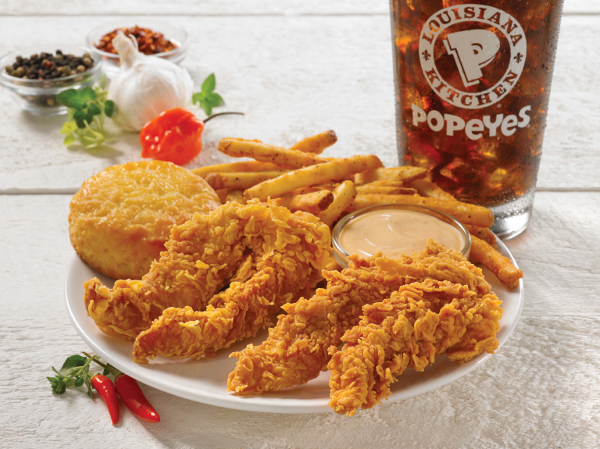 Popeyes louisiana kitchen | restaurant | 280 W Hunt Club Rd, Nepean, ON K2E 1A5, Canada | 6132250737 OR +1 613-225-0737