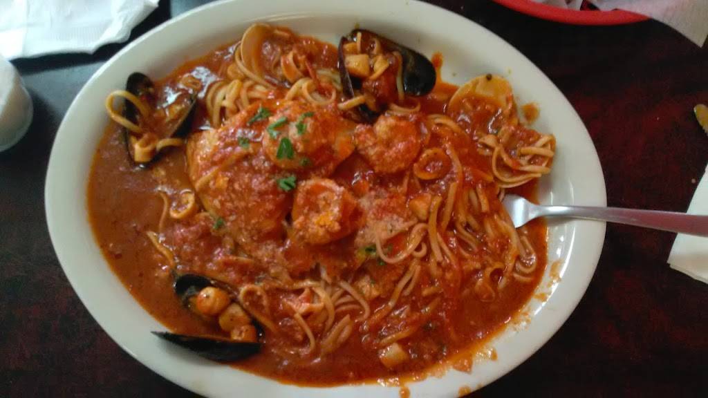 Italian Pizzeria and Restaurant | restaurant | 1077 W US Hwy 90 #140, Lake City, FL 32055, USA | 3864875267 OR +1 386-487-5267