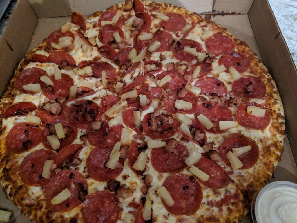 MJs Gourmet Pizza | restaurant | 11 Westwood Dr, Kitchener, ON N2M 2K5, Canada | 5193422272 OR +1 519-342-2272