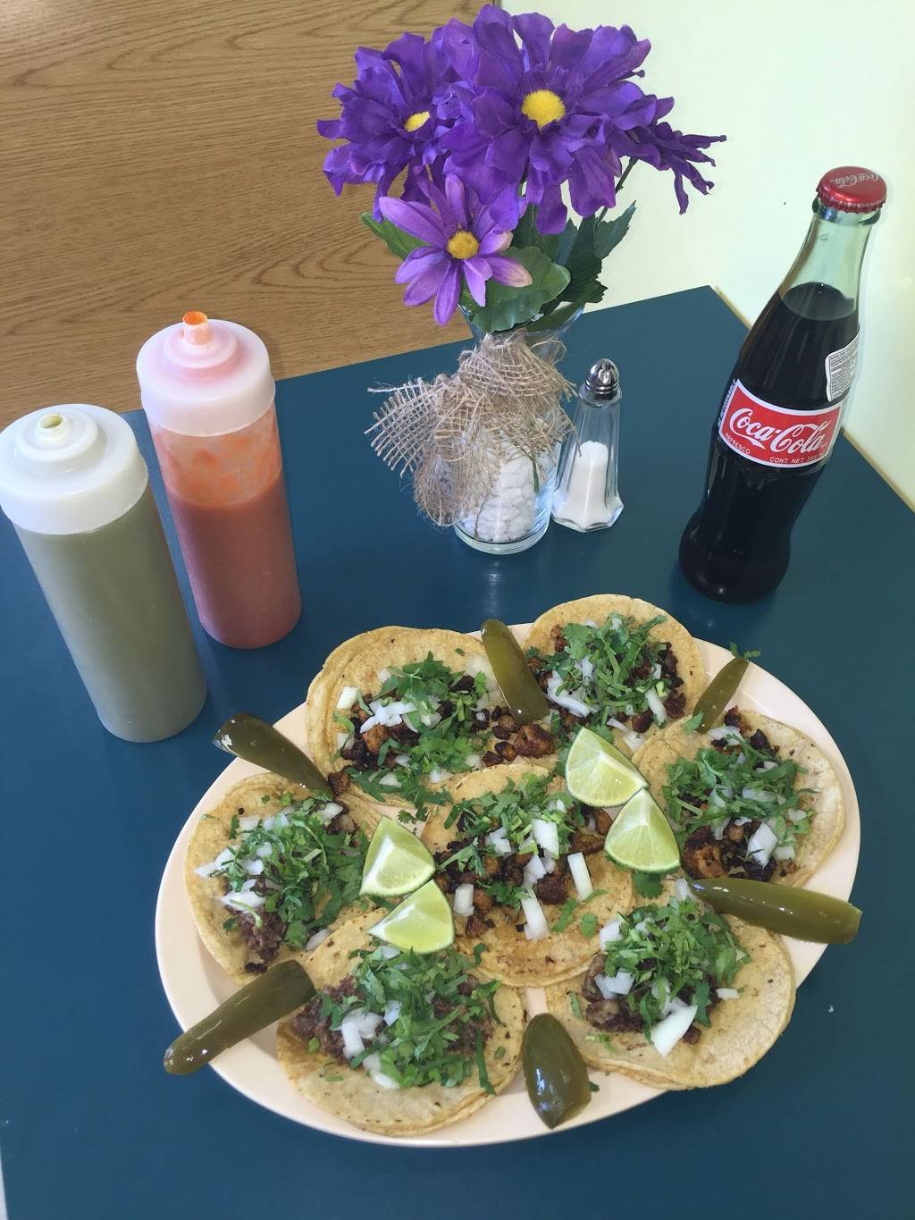 El Gallito Chihuahua | restaurant | 991 Aurora Ave b, Aurora, IL 60505, USA | 6308972768 OR +1 630-897-2768