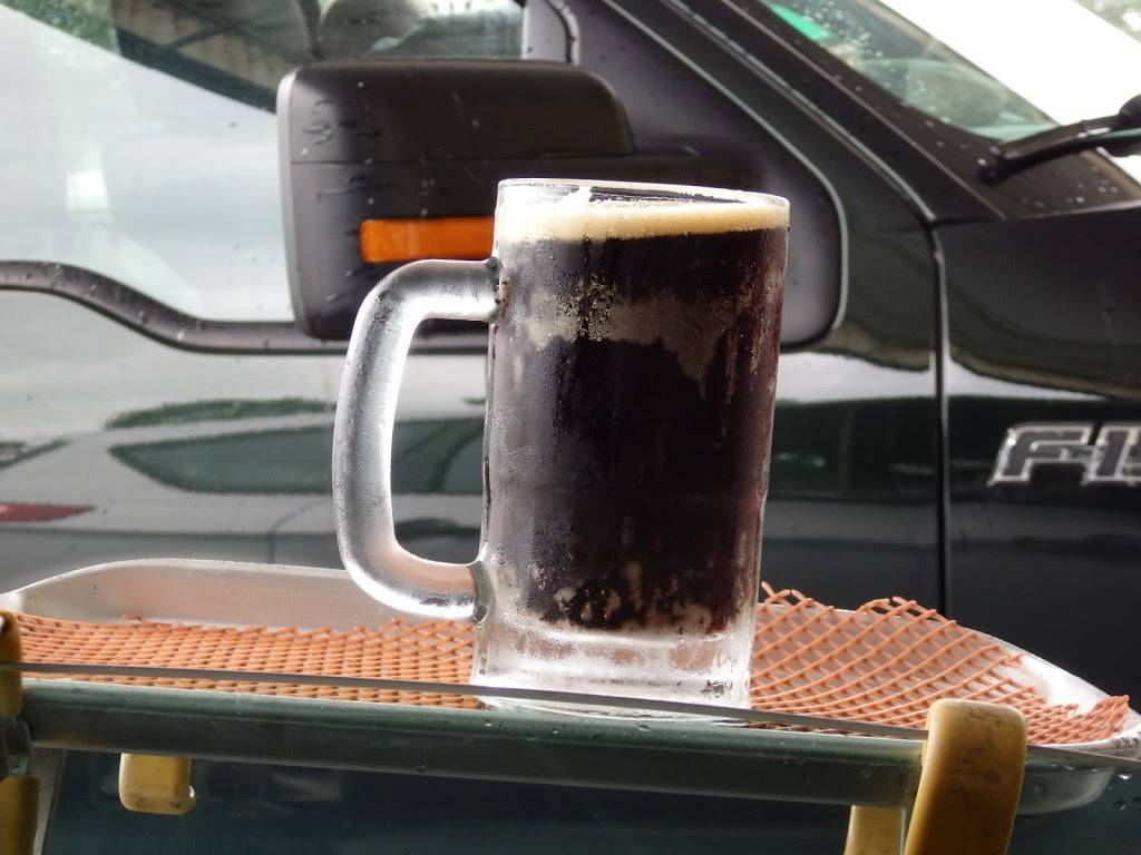Fundays, The Root Beer Stand | restaurant | 1345 4th St NW, New Philadelphia, OH 44663, USA | 3303438856 OR +1 330-343-8856