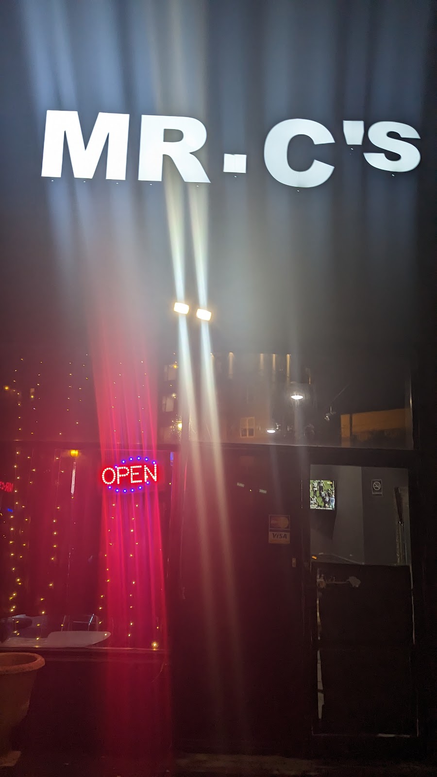 Mr Cs | restaurant | 1300 W Morehead St, Charlotte, NC 28208, USA | 9802257134 OR +1 980-225-7134