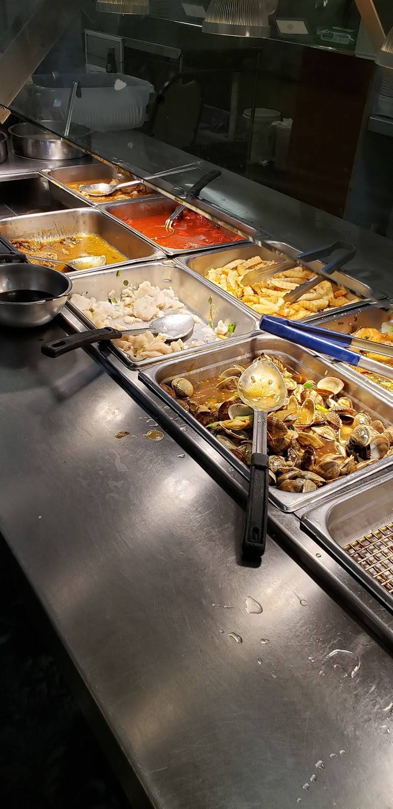 Royal Palace Restaurant | restaurant | 4510 Salt Lake Blvd C1, Honolulu, HI 96818, USA | 8084876662 OR +1 808-487-6662