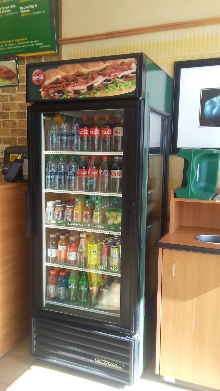 Subway | restaurant | 4671-4729 Onondaga Blvd, Syracuse, NY 13219, USA | 3154251200 OR +1 315-425-1200