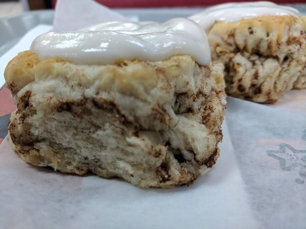 Hardees | restaurant | 3311 Parmenter St, Middleton, WI 53562, USA | 6088316649 OR +1 608-831-6649