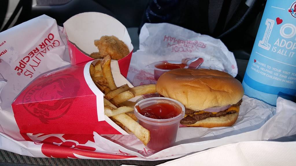Wendys | restaurant | 1500 Tonnelle Ave, North Bergen, NJ 07047, USA | 2013489682 OR +1 201-348-9682