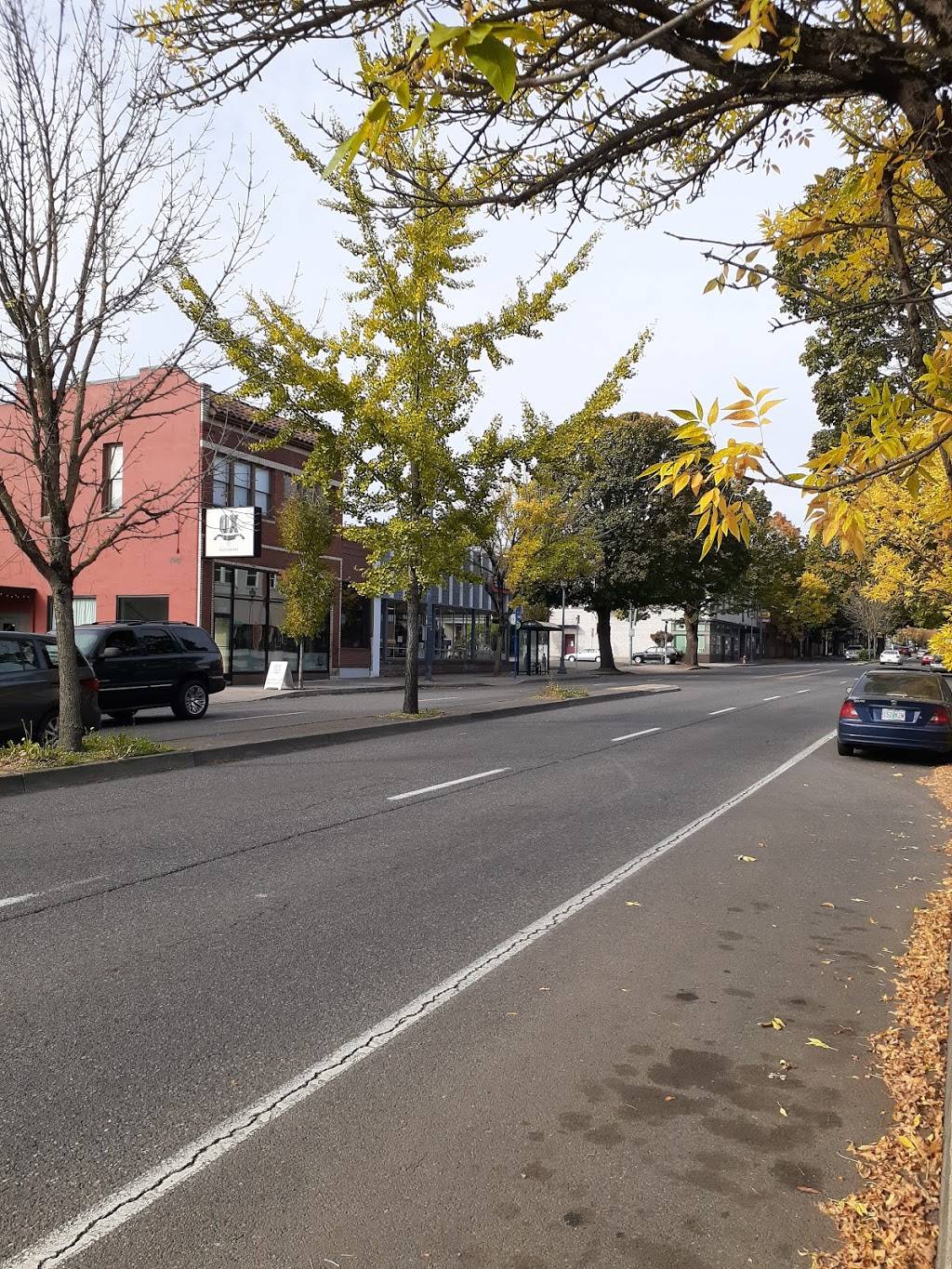 Thai MLK | restaurant | 2222 OR-99E, Portland, OR 97212, USA | 9719159246 OR +1 971-915-9246