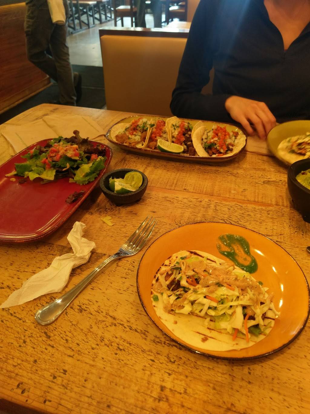 Fish Taco | restaurant | 7945 Macarthur Blvd, Cabin John, MD 20818, USA | 3012290900 OR +1 301-229-0900