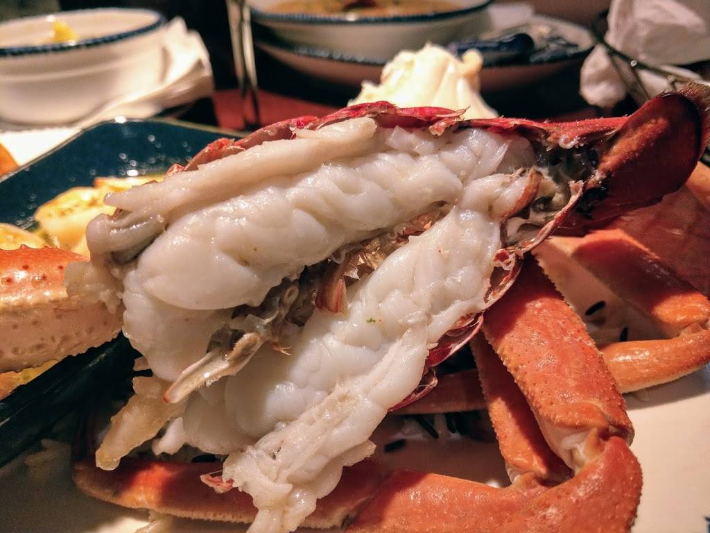 Red Lobster | restaurant | 4115 Chesapeake Square Blvd, Chesapeake, VA 23321, USA | 7574650627 OR +1 757-465-0627