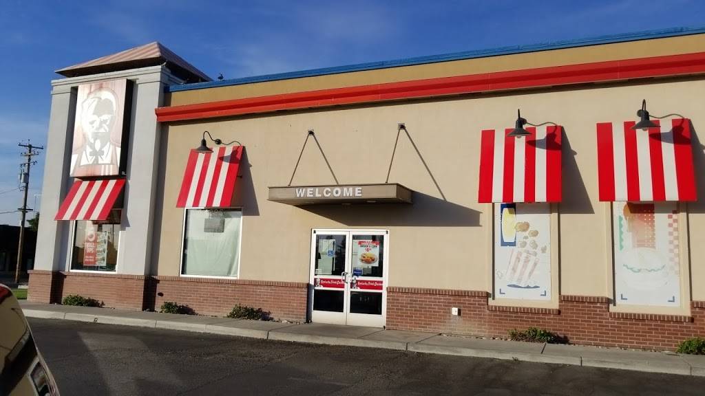 KFC | restaurant | 1395 Atwater Blvd, Atwater, CA 95301, USA | 2093588511 OR +1 209-358-8511
