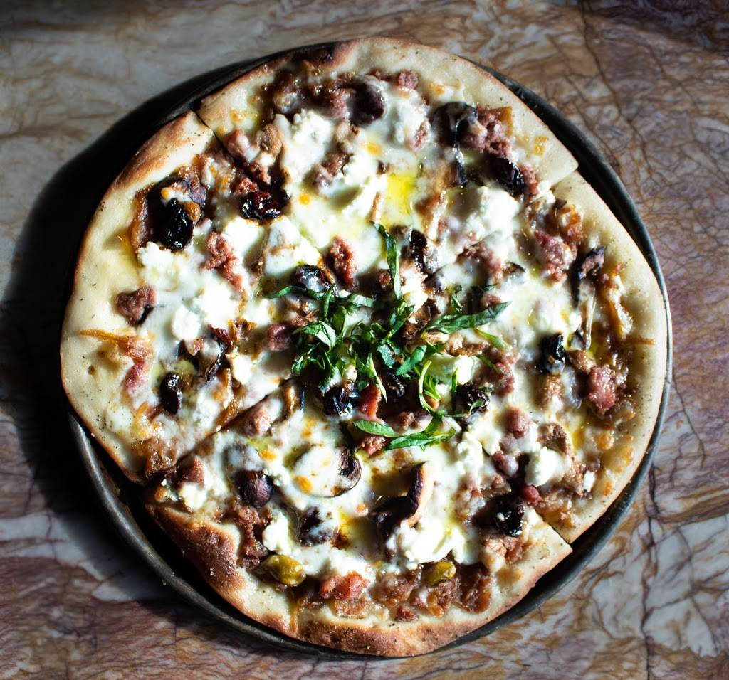 Scarpettas Italian | restaurant | 107 S Front St, Fremont, OH 43420, USA | 4193338293 OR +1 419-333-8293