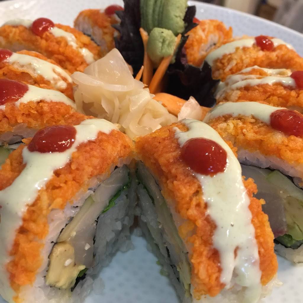 Matsusaka Teppanyaki & Sushi | restaurant | 3103 111th St #101, Naperville, IL 60564, USA | 6302193883 OR +1 630-219-3883