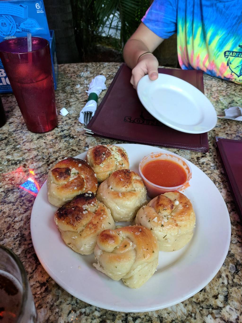 Santos Pizza Restaurant (Brick Oven Pizza) | restaurant | 1319 NE Sunview Terrace, Jensen Beach, FL 34957, USA | 7722618427 OR +1 772-261-8427