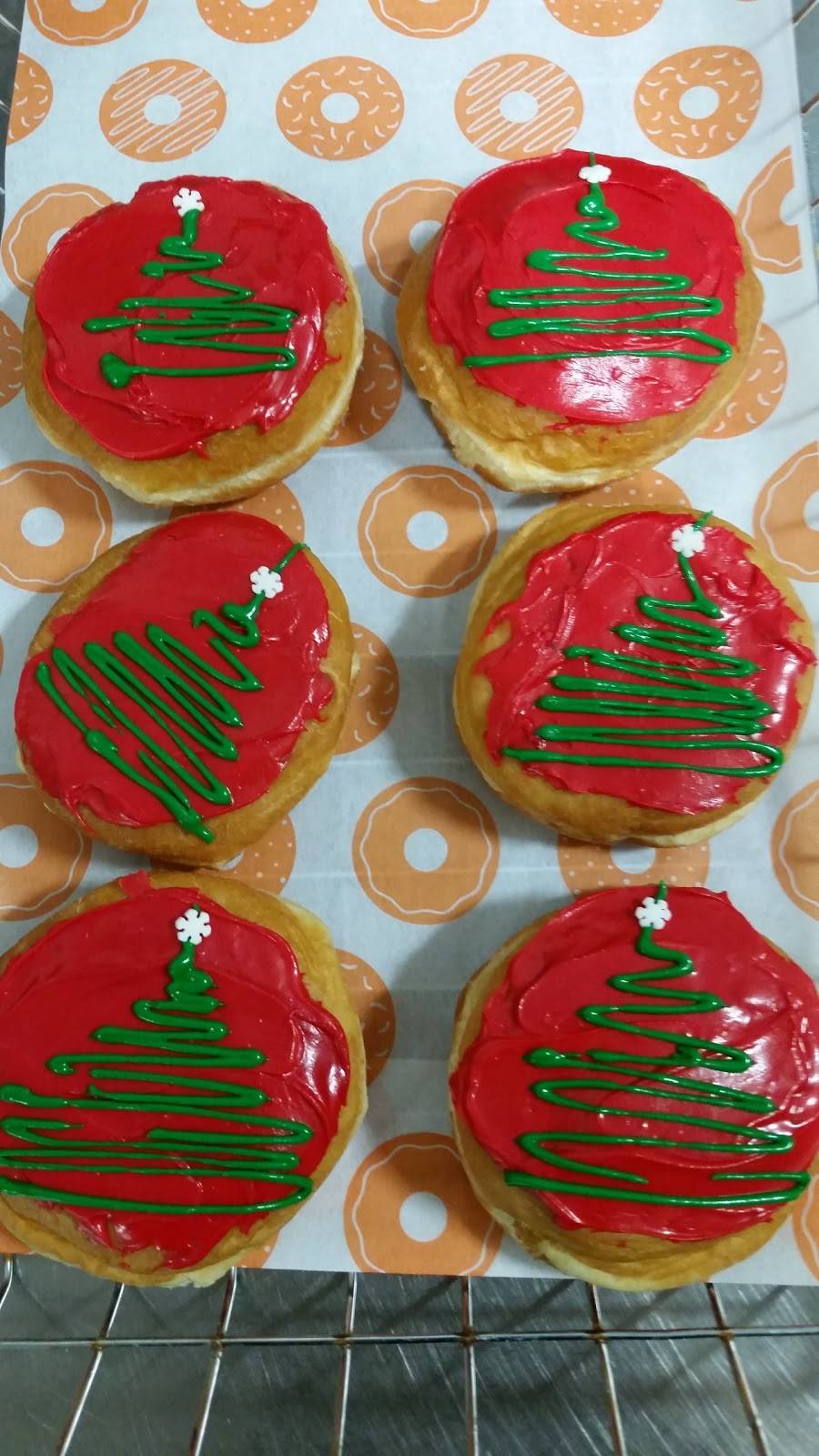 Dunkin Donuts | restaurant | 405-499 Somerset Ave, Pittsfield, ME 04967, USA | 2074872213 OR +1 207-487-2213