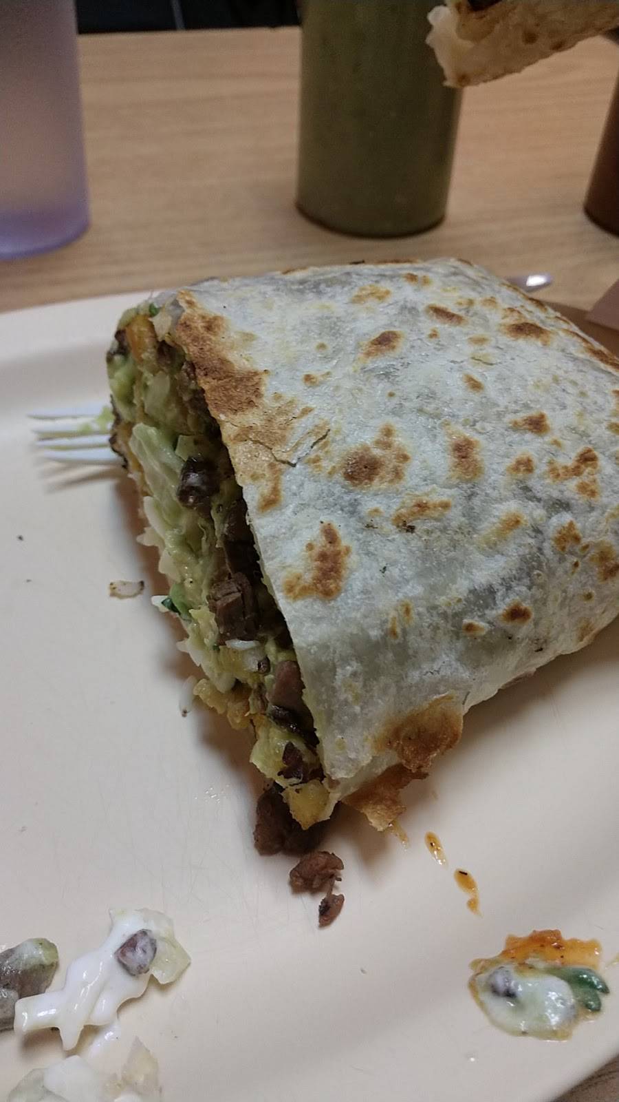 Angelas Burrito Style | restaurant | 2556 N Clark St, Chicago, IL 60614, USA | 7732483901 OR +1 773-248-3901