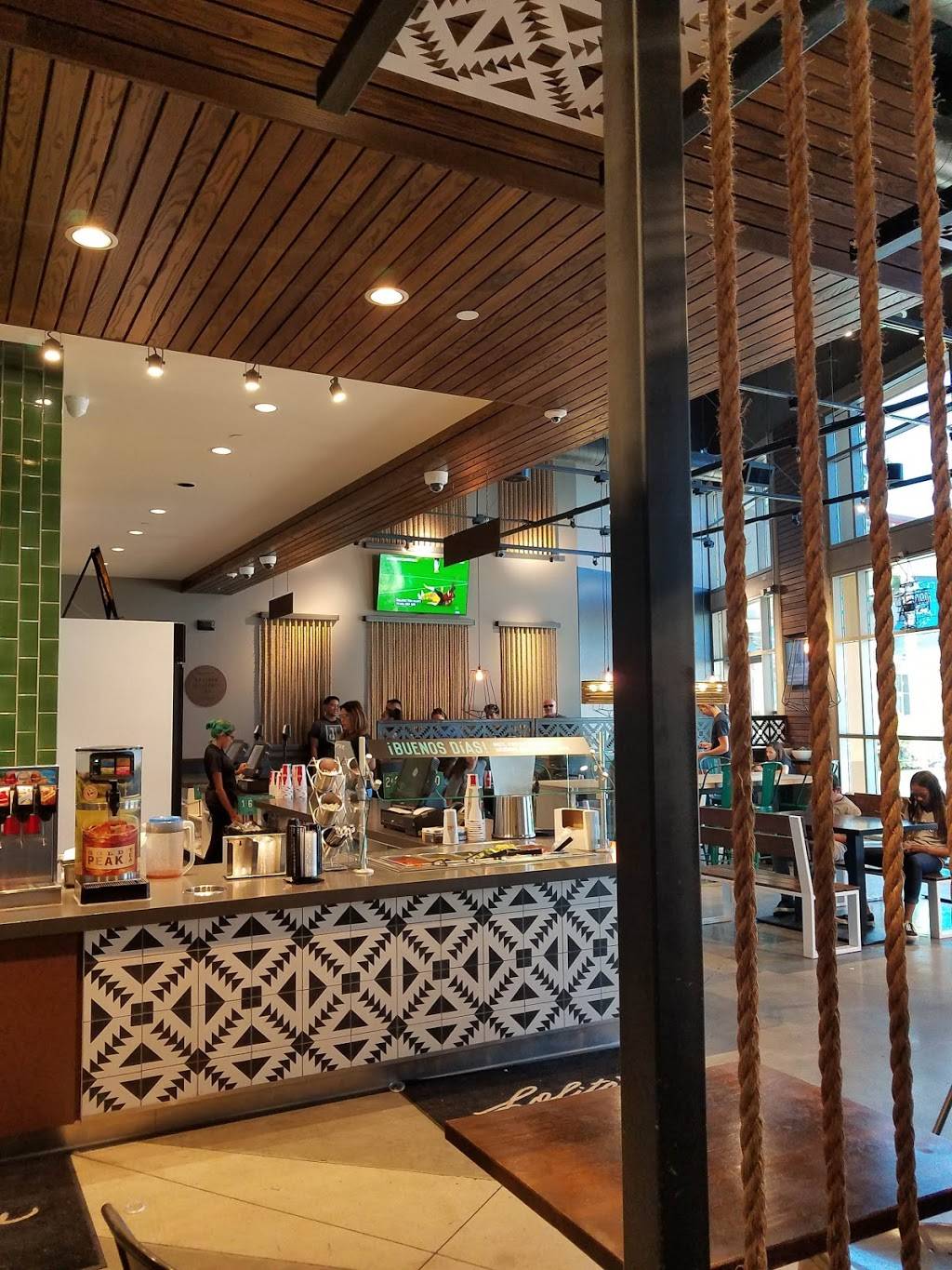 Lolitas Mexican Food | restaurant | 3623, 871 Showroom Pl, Chula Vista, CA 91914, USA | 6195652271 OR +1 619-565-2271