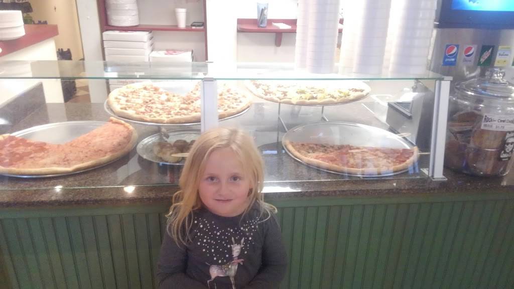 Ninos Pizzeria | restaurant | 115 Main St, Port Byron, NY 13140, USA | 3157765573 OR +1 315-776-5573