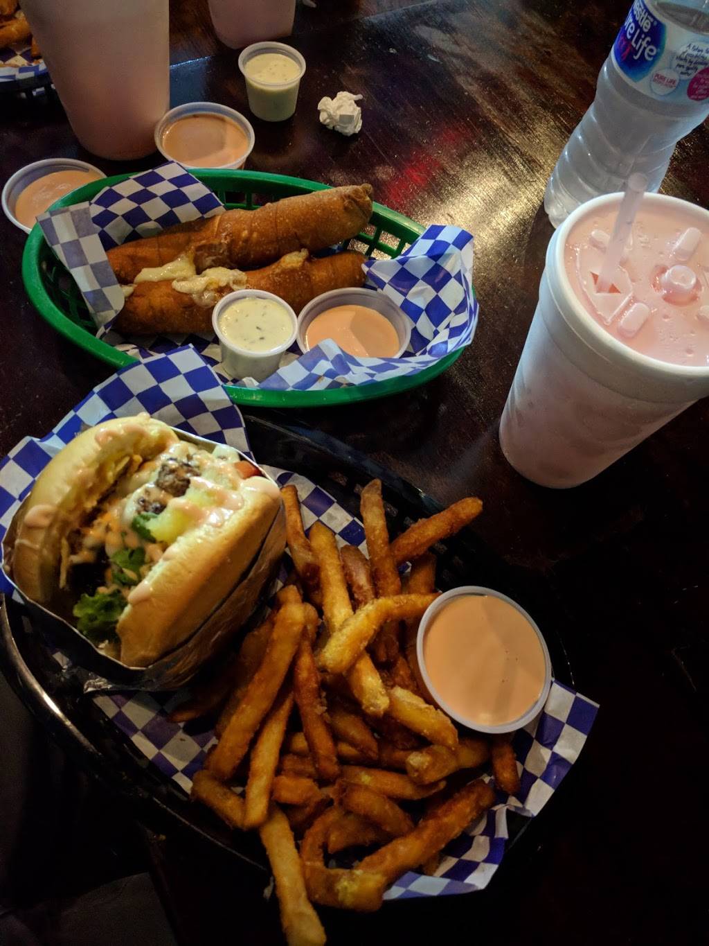 Shack Maui | restaurant | 13799 Beach Blvd #1, Jacksonville, FL 32224, USA | 9043238519 OR +1 904-323-8519