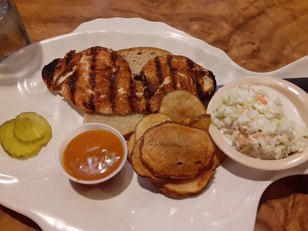 Joe Tess Place | restaurant | 5424 S 24th St, Omaha, NE 68107, USA | 4027317278 OR +1 402-731-7278