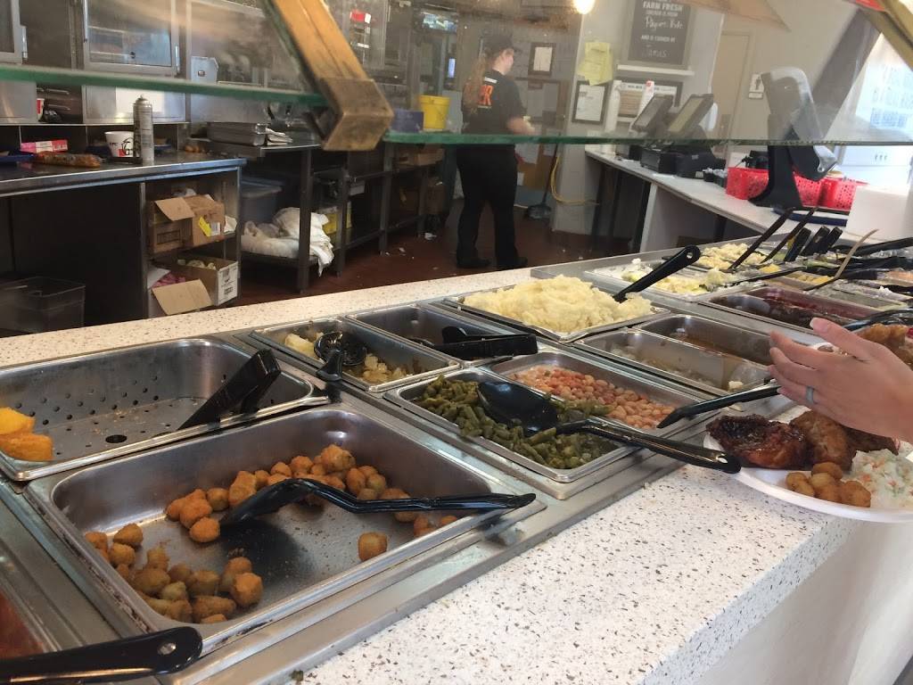 KFC | restaurant | 1349 W Main St, Livingston, TN 38570, USA | 9318233090 OR +1 931-823-3090