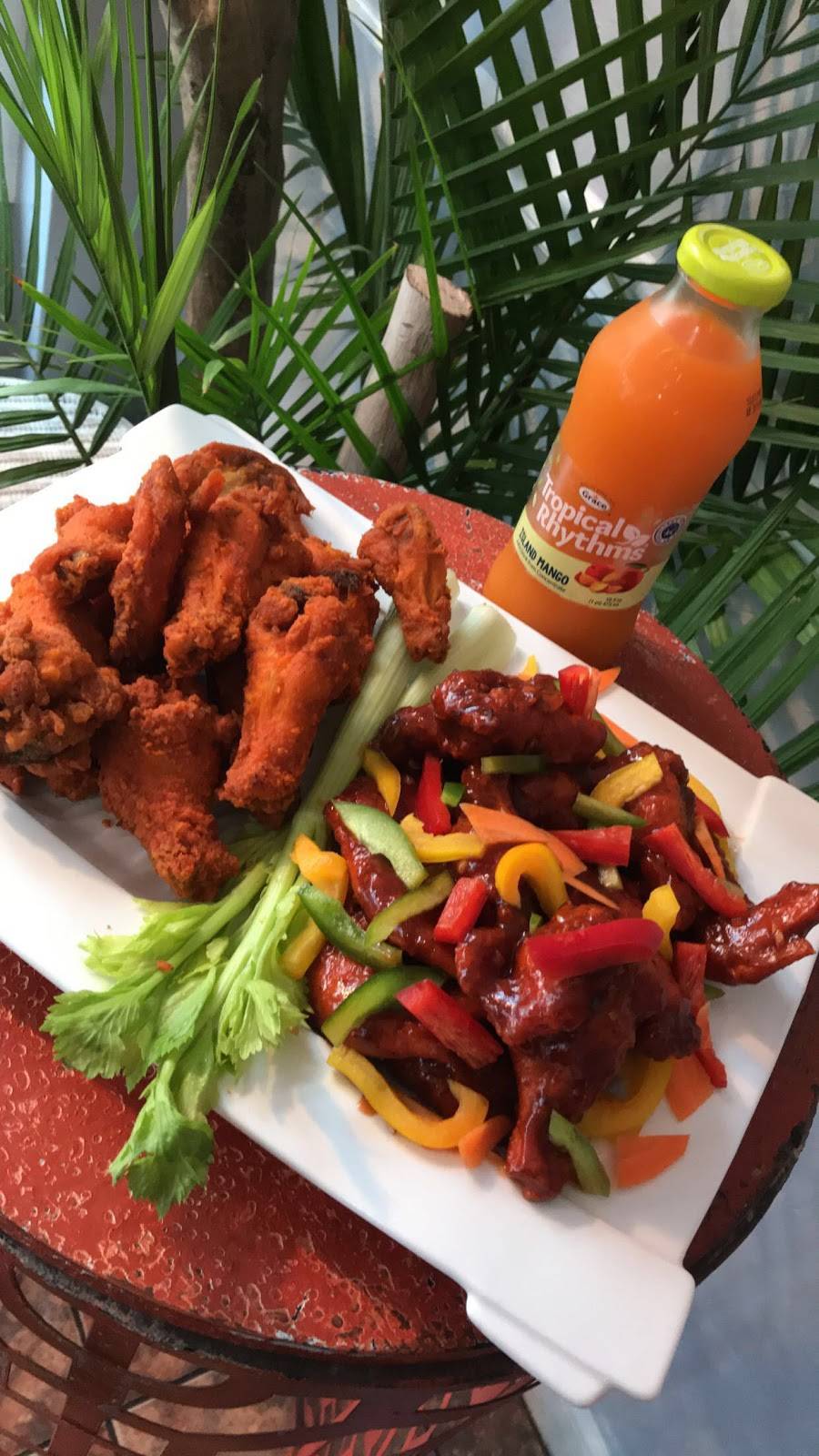 Murls Kitchen | restaurant | 143 Washington St, Dorchester, MA 02121, USA | 6175067331 OR +1 617-506-7331