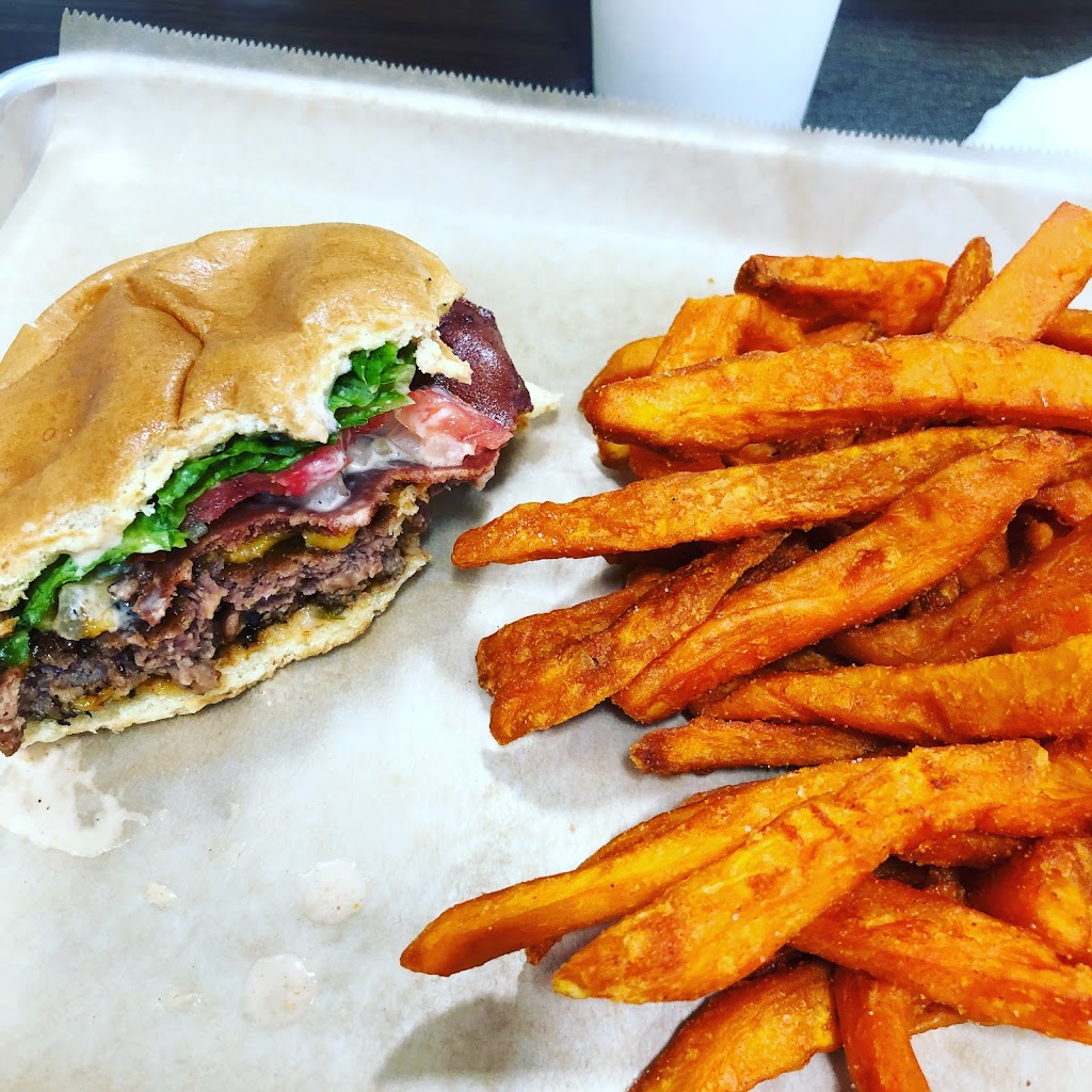 Burgerhive | restaurant | 4607 S University Dr, Davie, FL 33328, USA | 7547010960 OR +1 754-701-0960