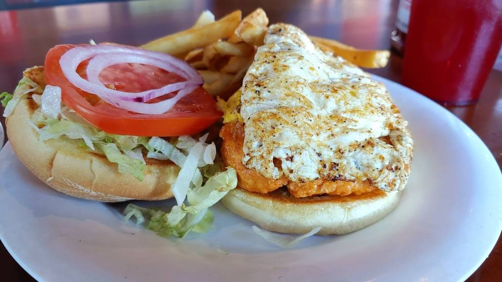 Rays Original Buffalo Wings | restaurant | 120 S 31st Ave Suite 5103, Omaha, NE 68131, USA | 4028845300 OR +1 402-884-5300