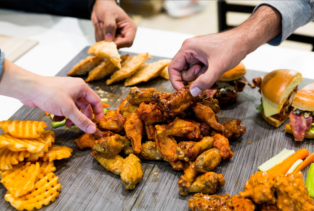 Atomic Wings College Park, MD - Voted Best Buffalo Chicken Wings | restaurant | 3124 Queens Chapel Rd, Avondale, MD 20782, USA | 3019270237 OR +1 301-927-0237