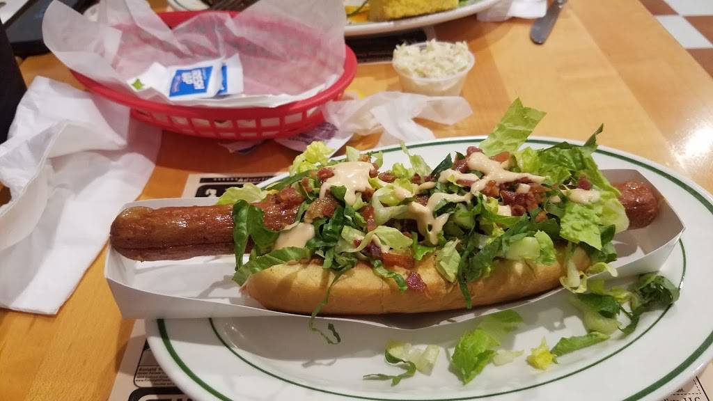 Woodchucks BBQ | restaurant | 3009 NJ-88, Point Pleasant, NJ 08742, USA | 7327141400 OR +1 732-714-1400