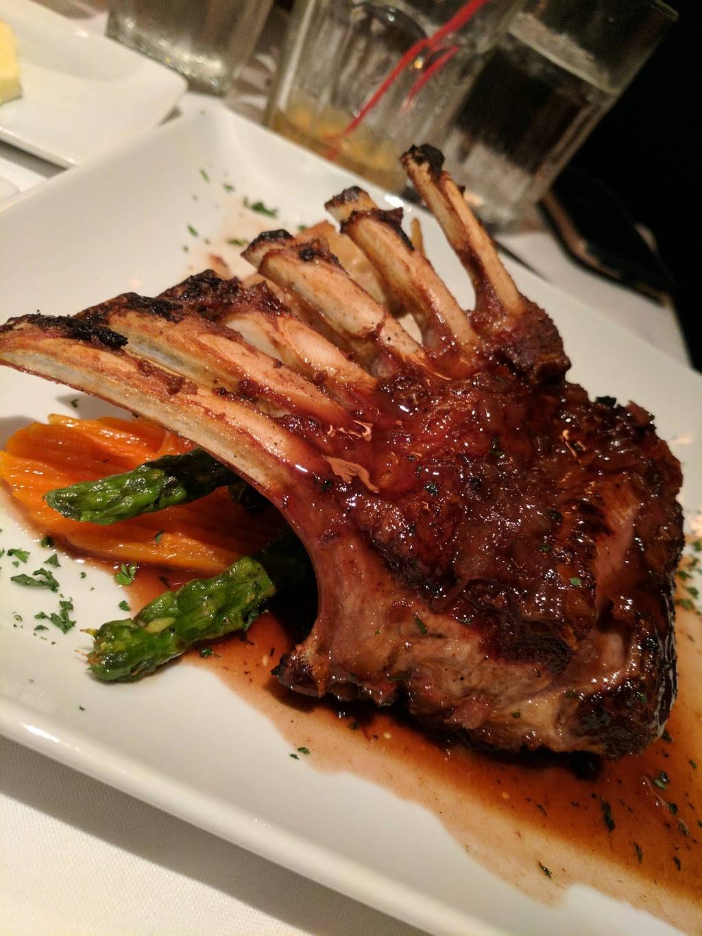 The Lexington Grille | restaurant | 2005 Lexington St, Houston, TX 77098, USA | 7135249877 OR +1 713-524-9877