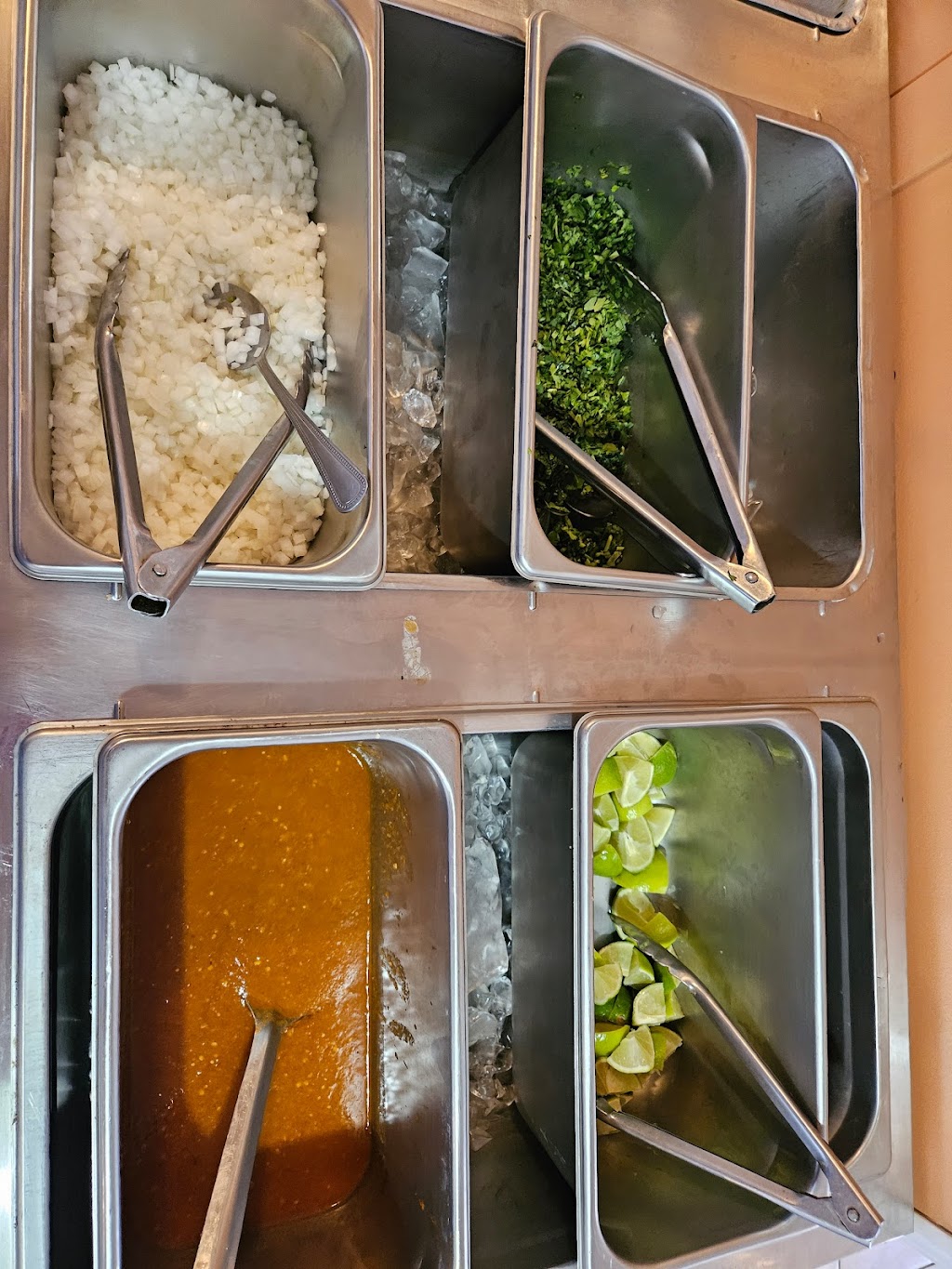 Carnitas Mi Barrio | restaurant | 104 Wilson Bridge Rd, Ninety Six, SC 29666, USA | 8644503270 OR +1 864-450-3270