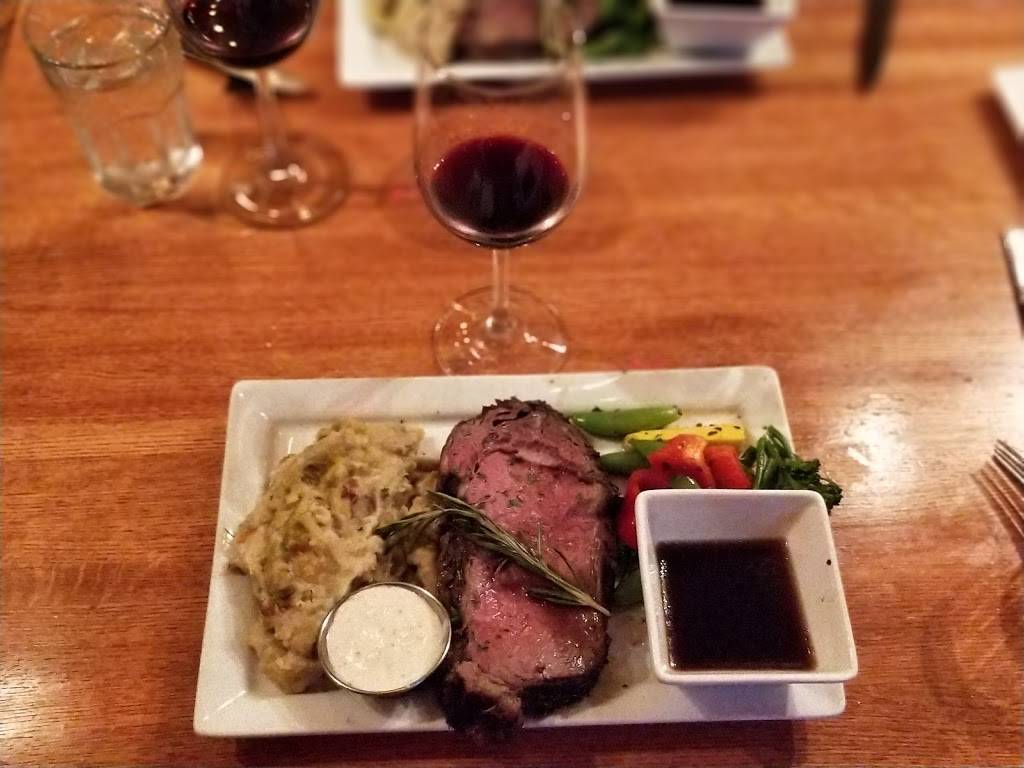 Twin Owls Steakhouse | restaurant | 800 MacGregor Ave, Estes Park, CO 80517, USA | 9705869344 OR +1 970-586-9344