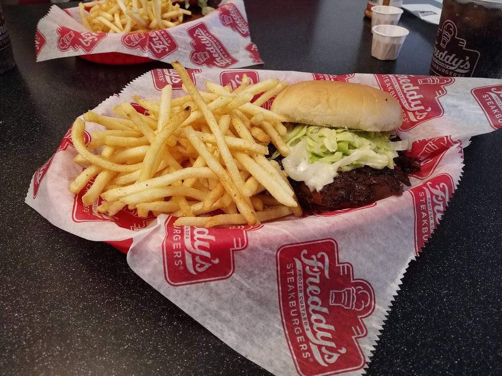 Freddys Frozen Custard & Steakburgers | restaurant | 8843 Potranco Rd, San Antonio, TX 78251, USA | 2105202436 OR +1 210-520-2436