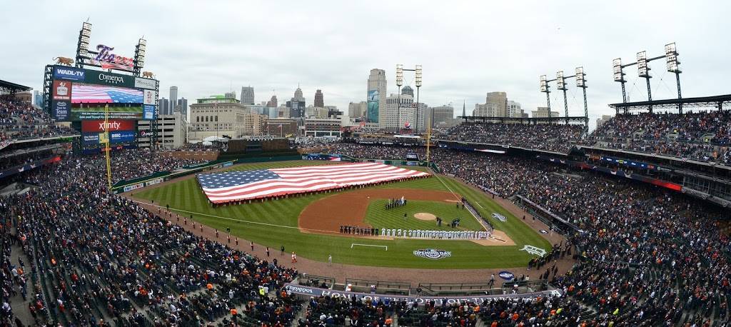 The Corner Tap Room | restaurant | 2100 Woodward Ave, Witherell St, Detroit, MI 48201, USA | 3134712888 OR +1 313-471-2888