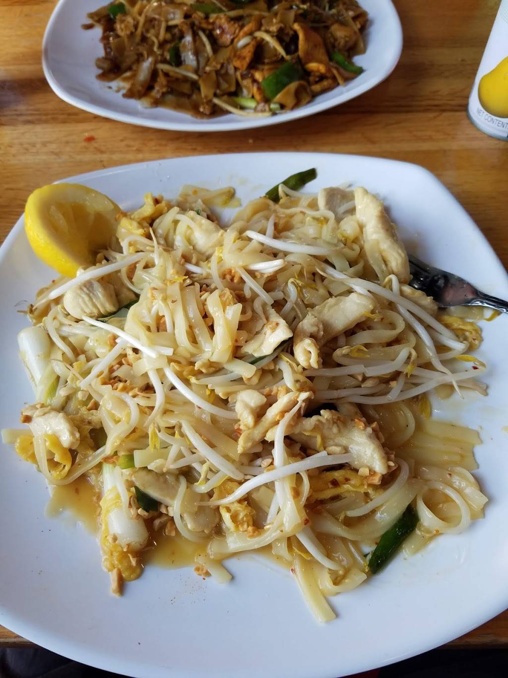 Go Sy Thai | meal takeaway | 4240 Cass Ave Suite 103, Detroit, MI 48201, USA | 3136381467 OR +1 313-638-1467