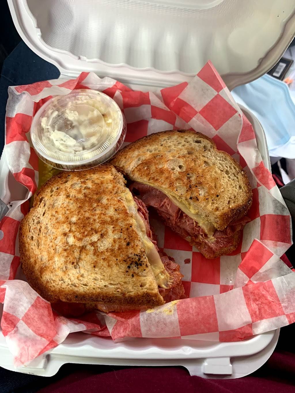 Risers Grill & Tap | restaurant | 545 High St, Dedham, MA 02026, USA | 7817089224 OR +1 781-708-9224