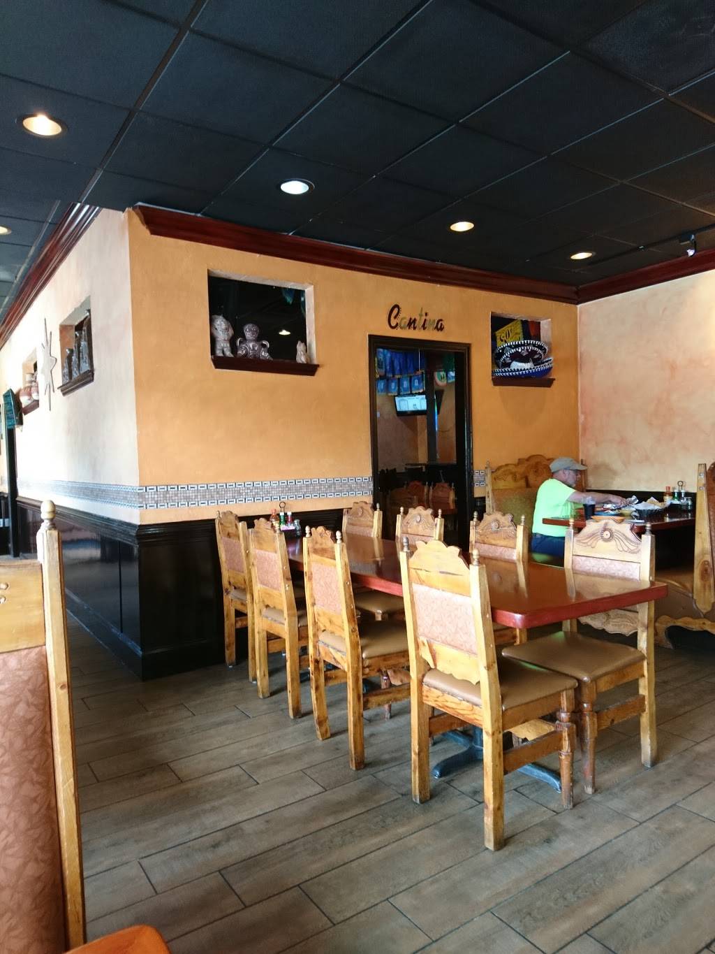 San Luis Mexican Restaurant | restaurant | 144 Westchester Dr, High Point, NC 27262, USA | 3368822155 OR +1 336-882-2155