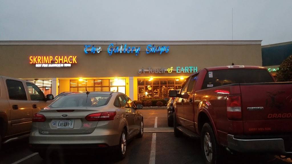 Skrimp Shack | restaurant | 6588 Richmond Rd, Williamsburg, VA 23188, USA | 7577073402 OR +1 757-707-3402